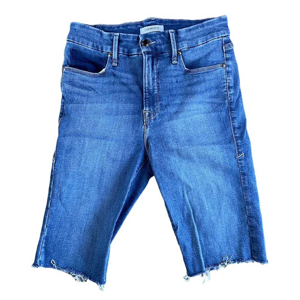 Women’s GOOD AMERICAN Medium Blue Wash Denim Cutoff Denim Jean Shorts Sz. 6 / 28